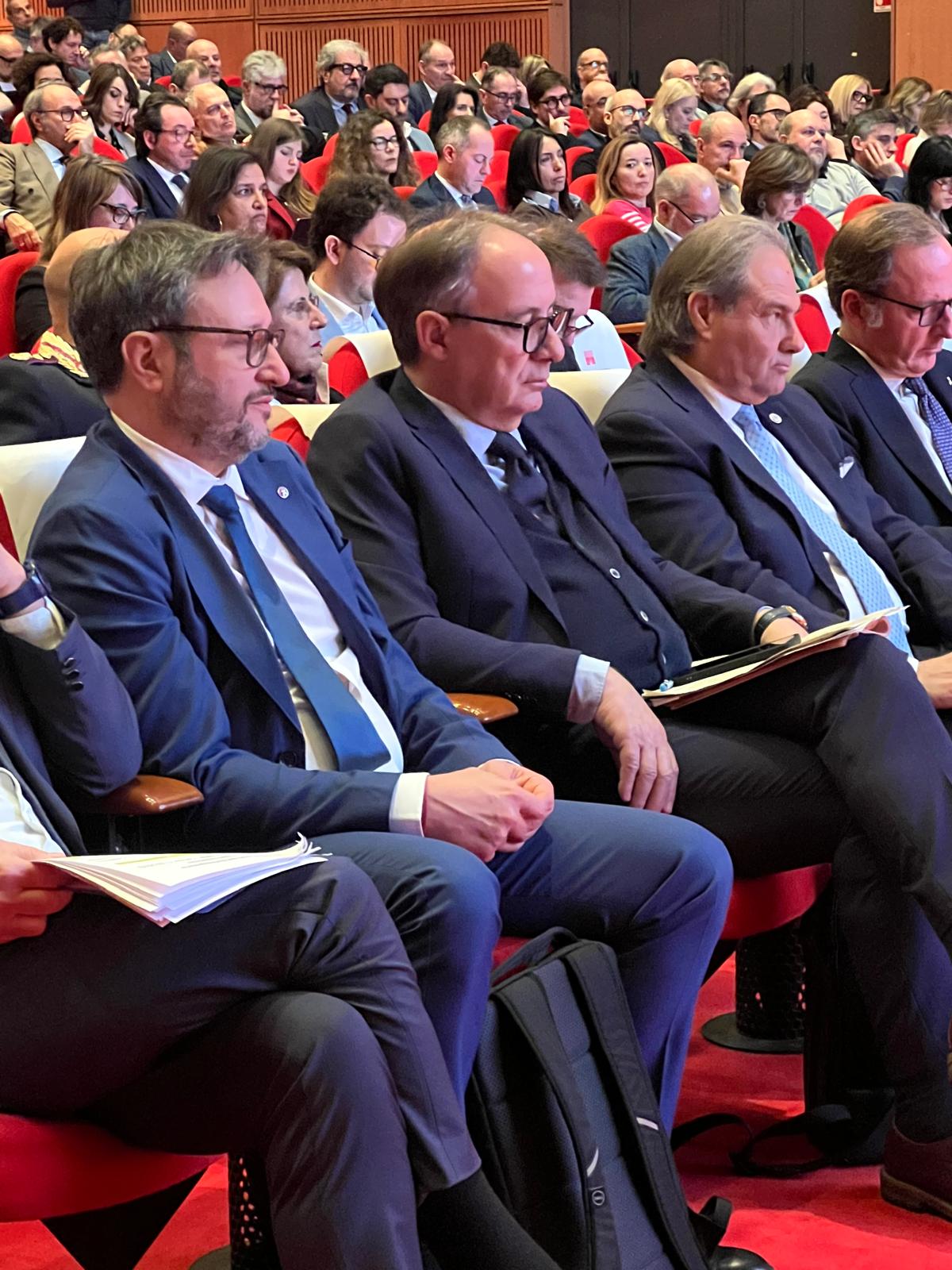 Galleria Leo: Reg4IA, la Puglia guida la sperimentazione di soluzioni IA per la Pubblica Amministrazione italiana - Diapositiva 5 di 7