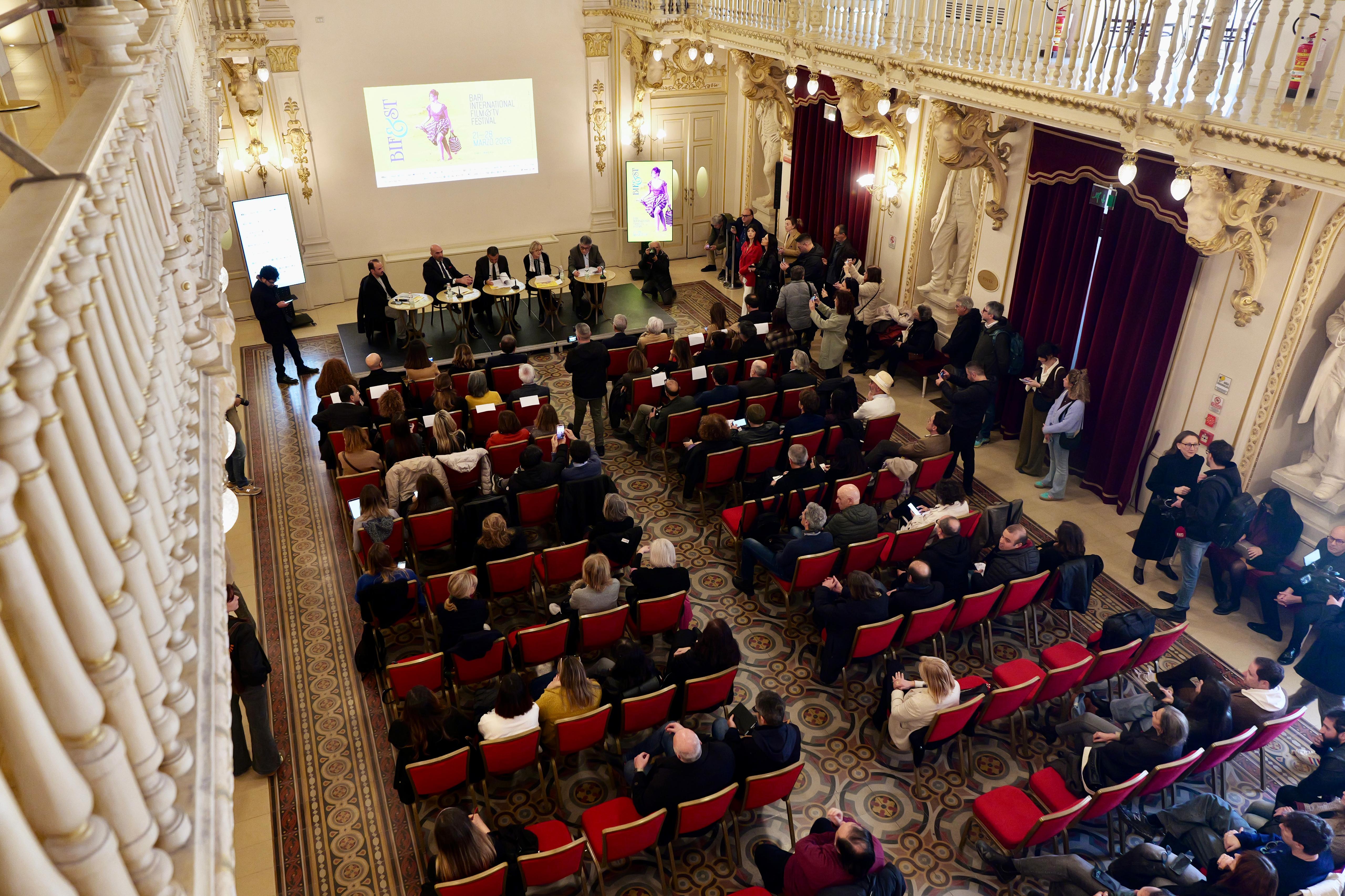 Galleria DECARO OGGI ALLA PRESENTAZIONE DEL BIF&ST 2026 - Diapositiva 3 di 5