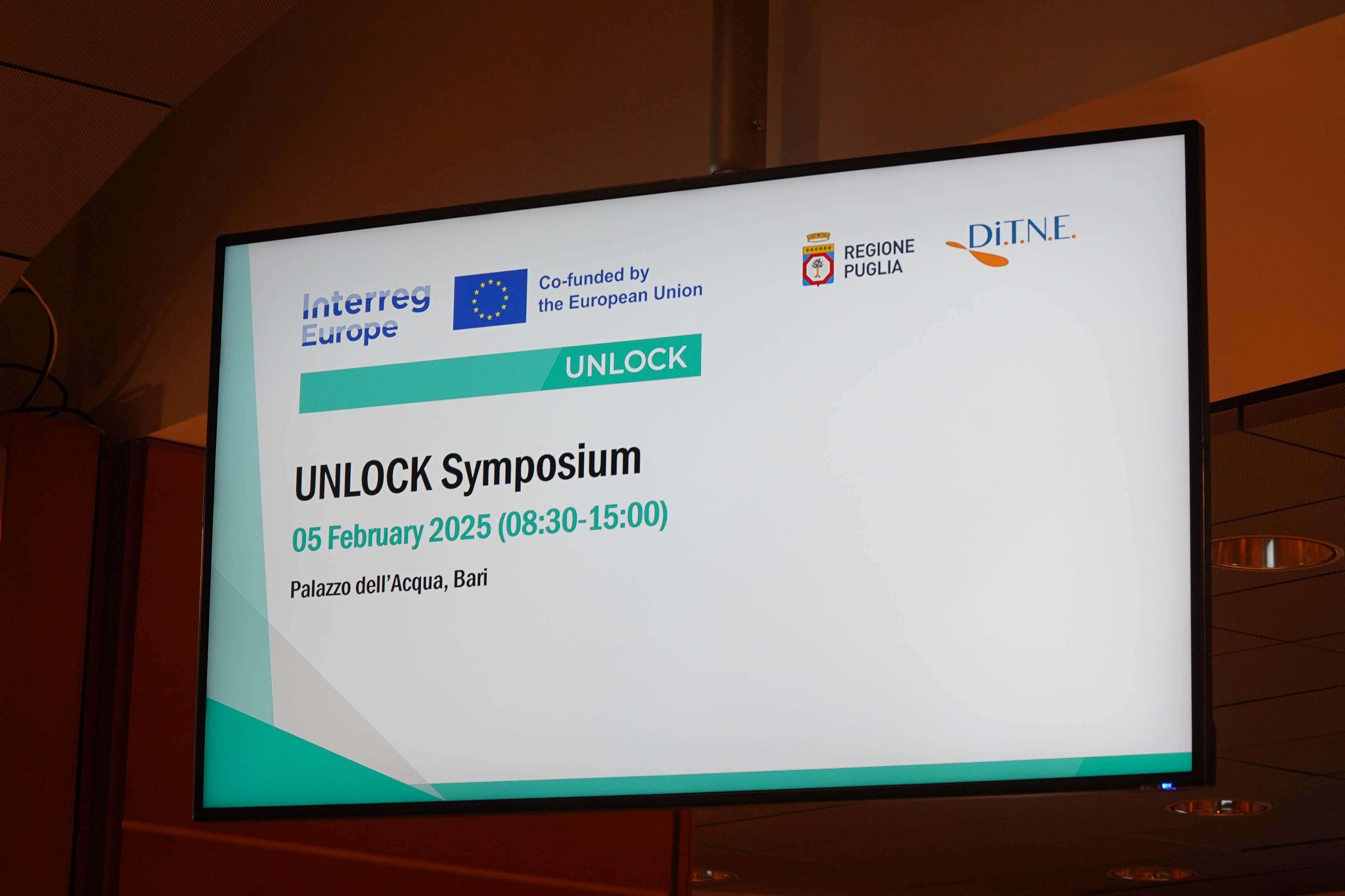 unlock - foto